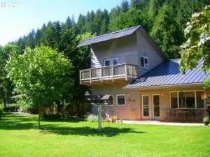 10072 Lakeview Drive$297,000